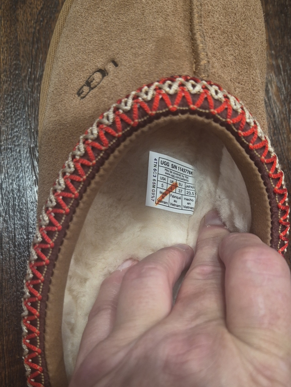 NEW UGG Tasman Cozy Suede Slip-On Clog in Chestnut with Red Trim - Picture 4 of 8